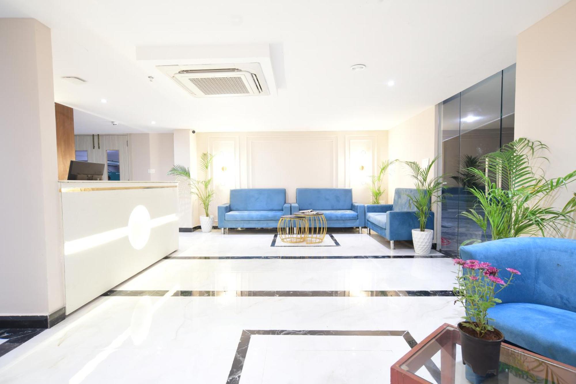 Aceotel Premier, Vijay Nagar Indore Buitenkant foto